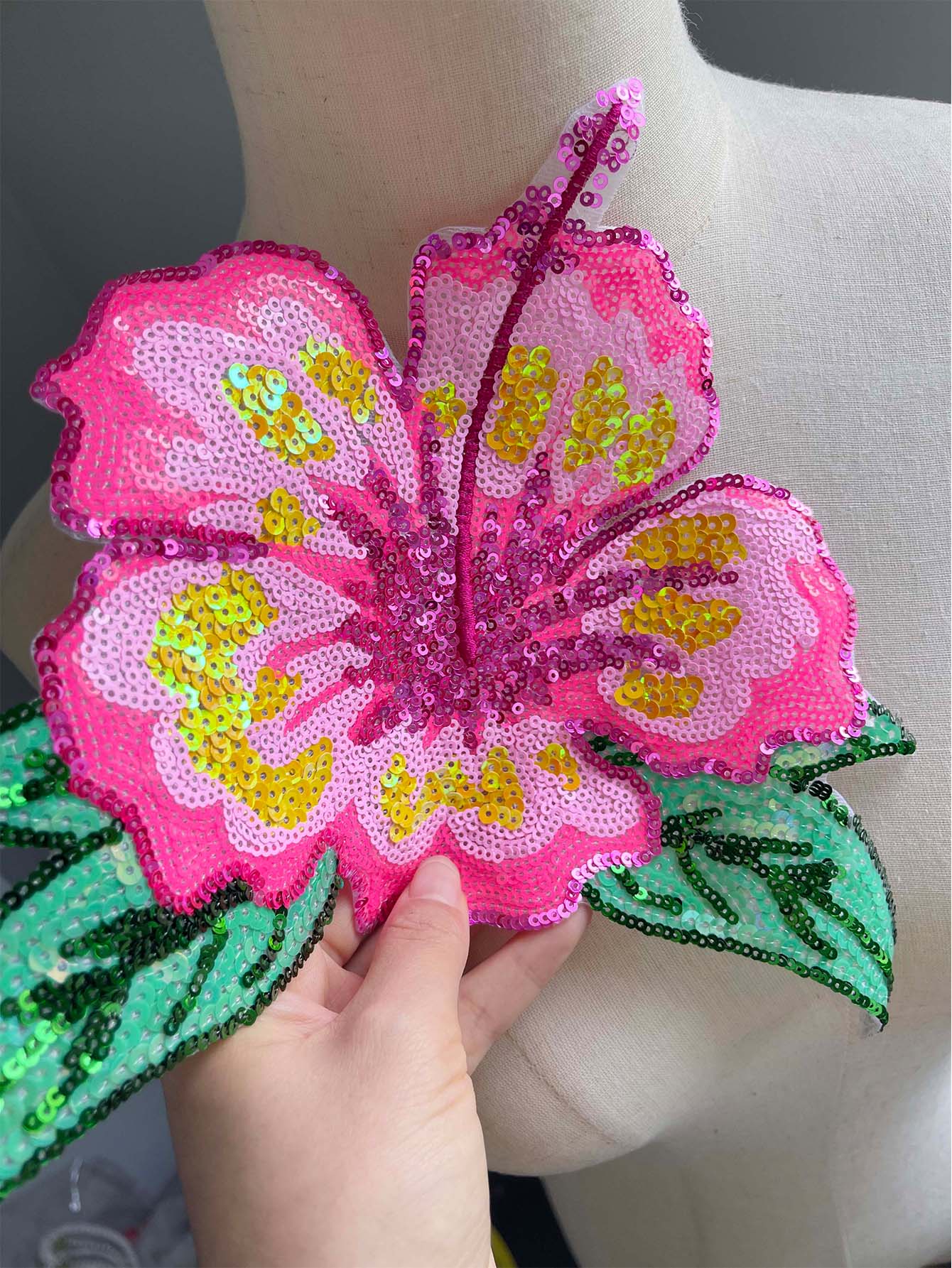 1 Piece 26CM Shining Pink Sequ - đánh giá và giá Applique Patch Flower